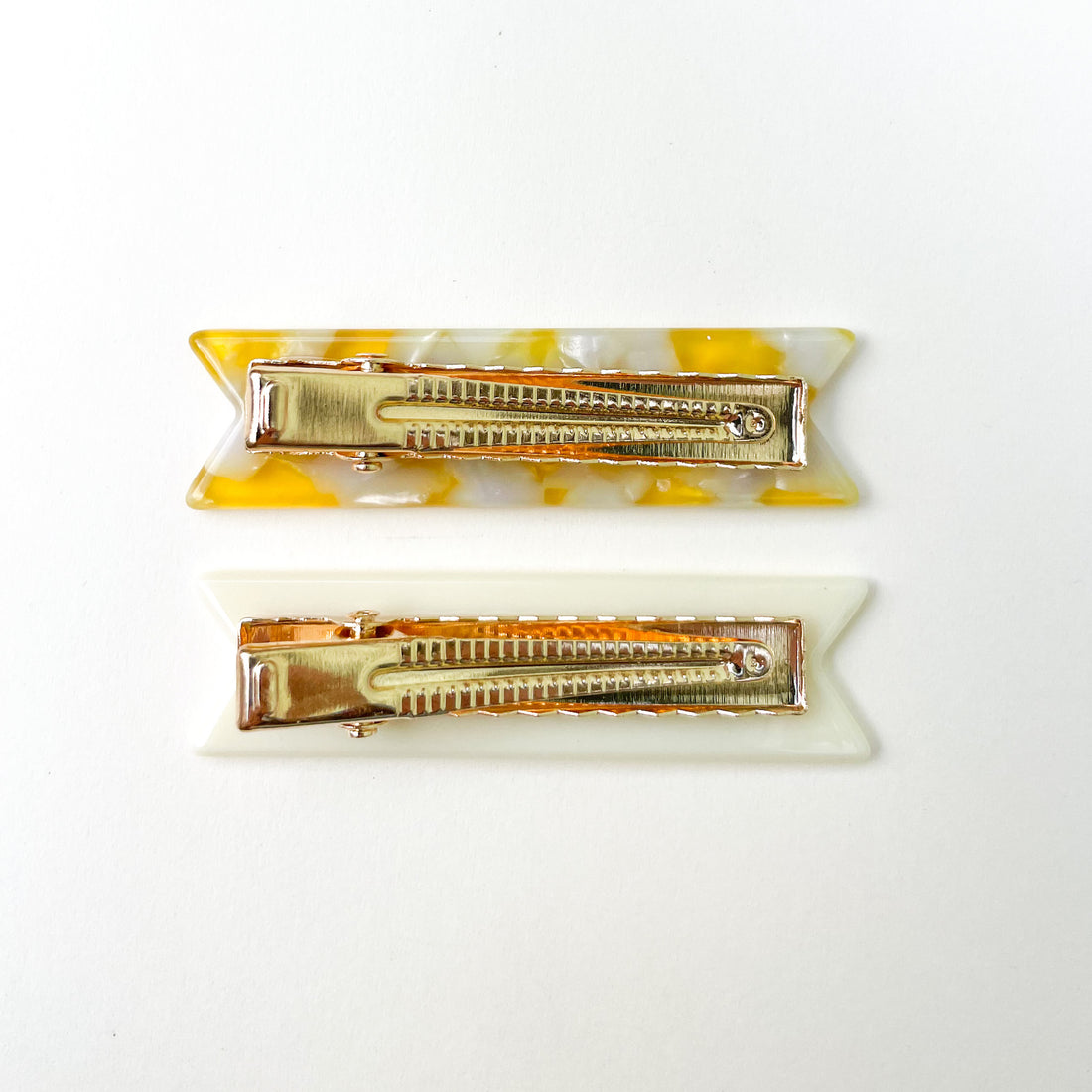 Back of Butter Noodles hair clips alligator clip toddler hair barrettes toddlers fine thin hair