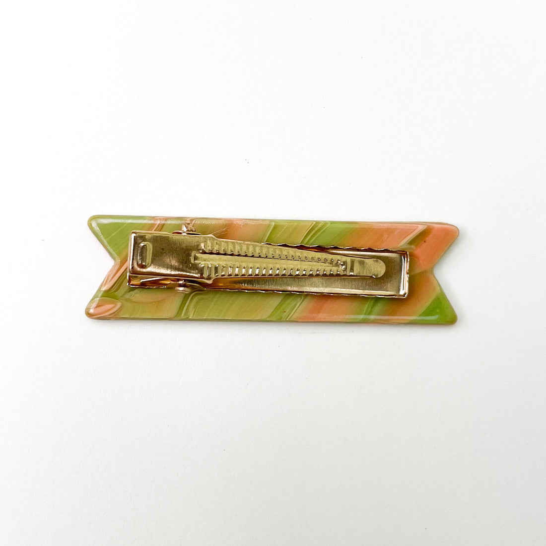 back of weirdo hair clip cute hair clips toddler girl alligator clip thin hair fine hairstyles baby kids toddlers